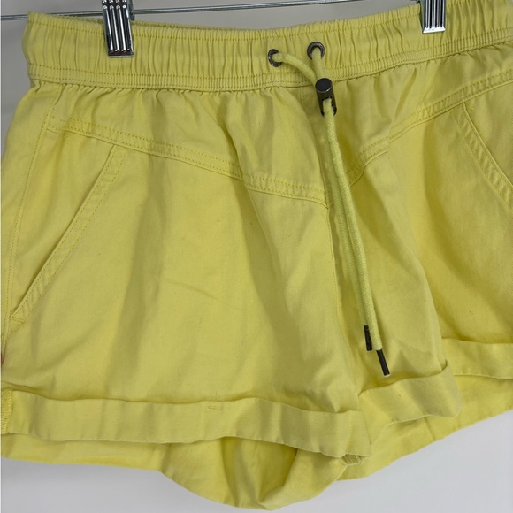 Volcom Women's Drawstring Bright Yellow Shorts - Picture 8 of 9